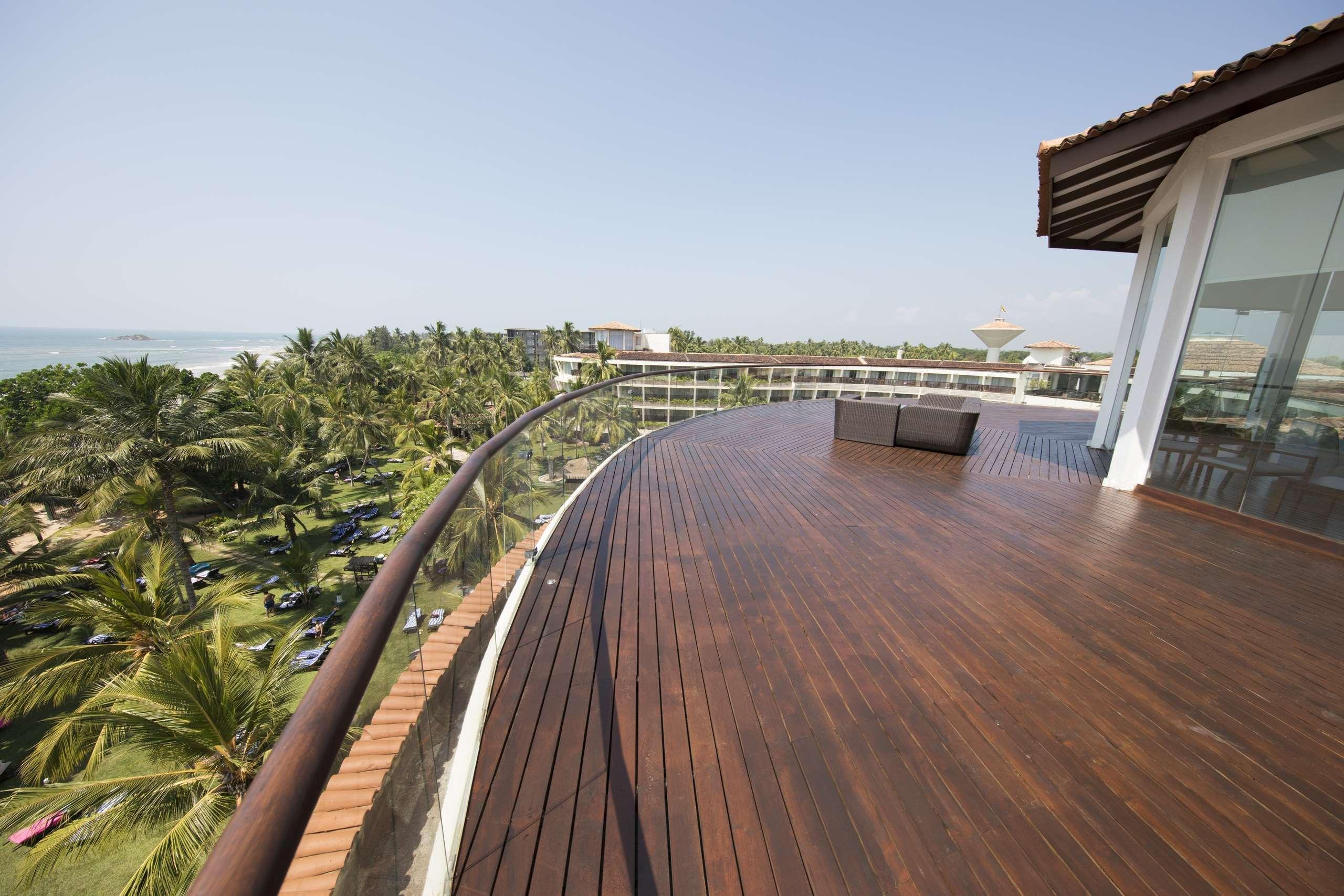 Occidental Eden Beruwala Hotel Bentota Bagian luar foto